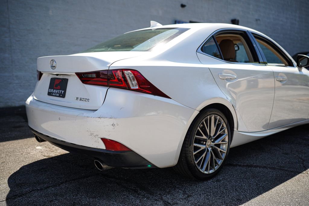 Used 2016 Lexus IS 200t w/ Premium Package RWD image 15