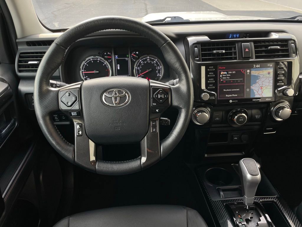 Used 2024 Toyota 4Runner TRD Off-Road Premium image 11