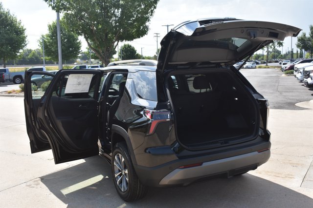 New 2027 Chevrolet Equinox LT w/ LPO, Floor Liner Package FWD image 15