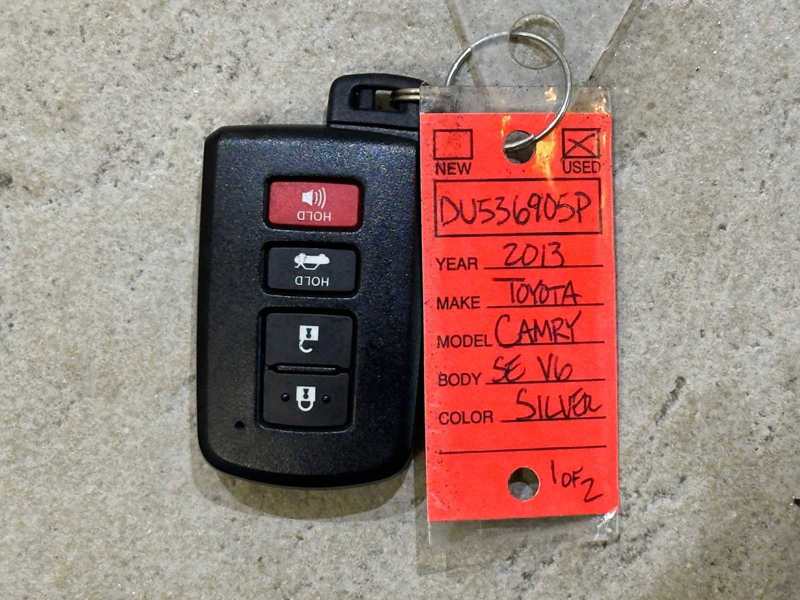 Used 2013 Toyota Camry SE w/ Leather Pkg image 30