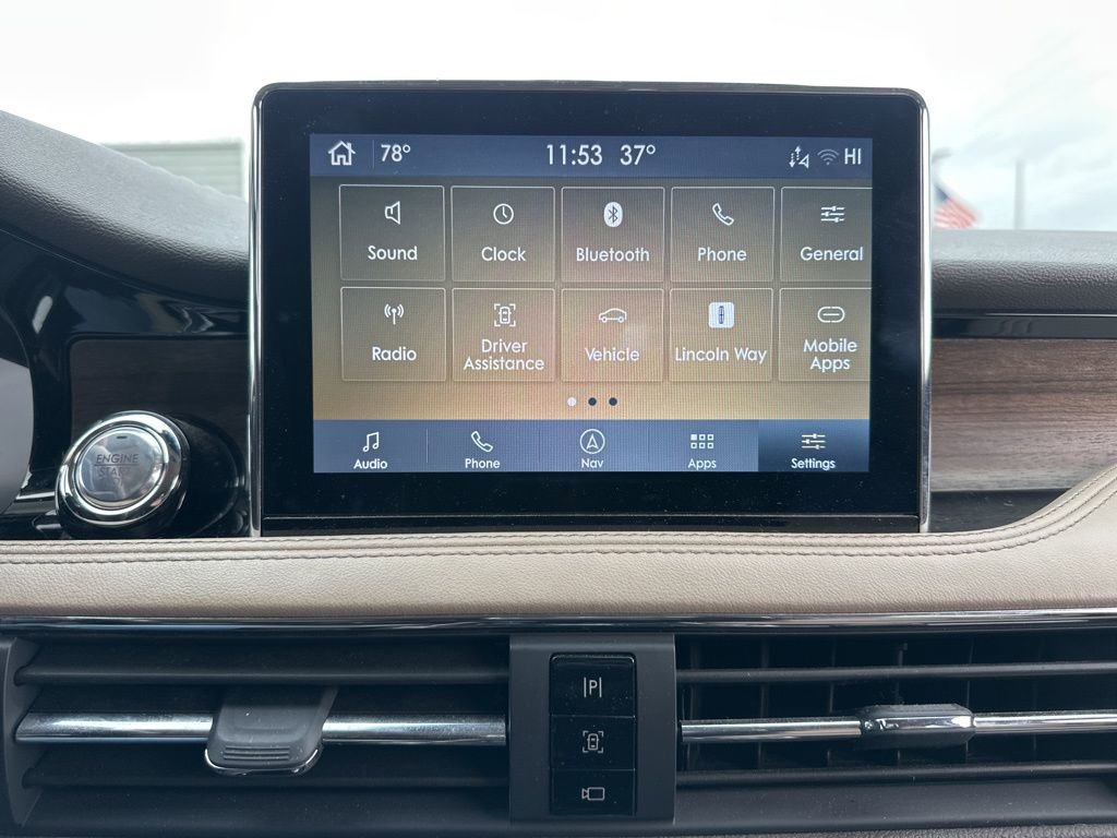 Used 2021 Lincoln Corsair Reserve image 14