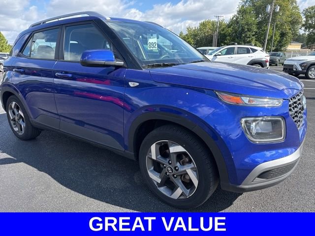 Certified 2023 Hyundai Venue SEL w/ Cargo Package image 1