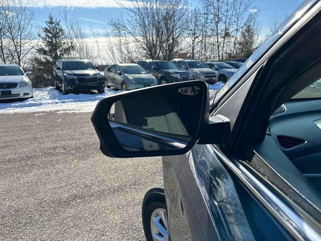 Used 2018 Chevrolet Equinox LT image 13