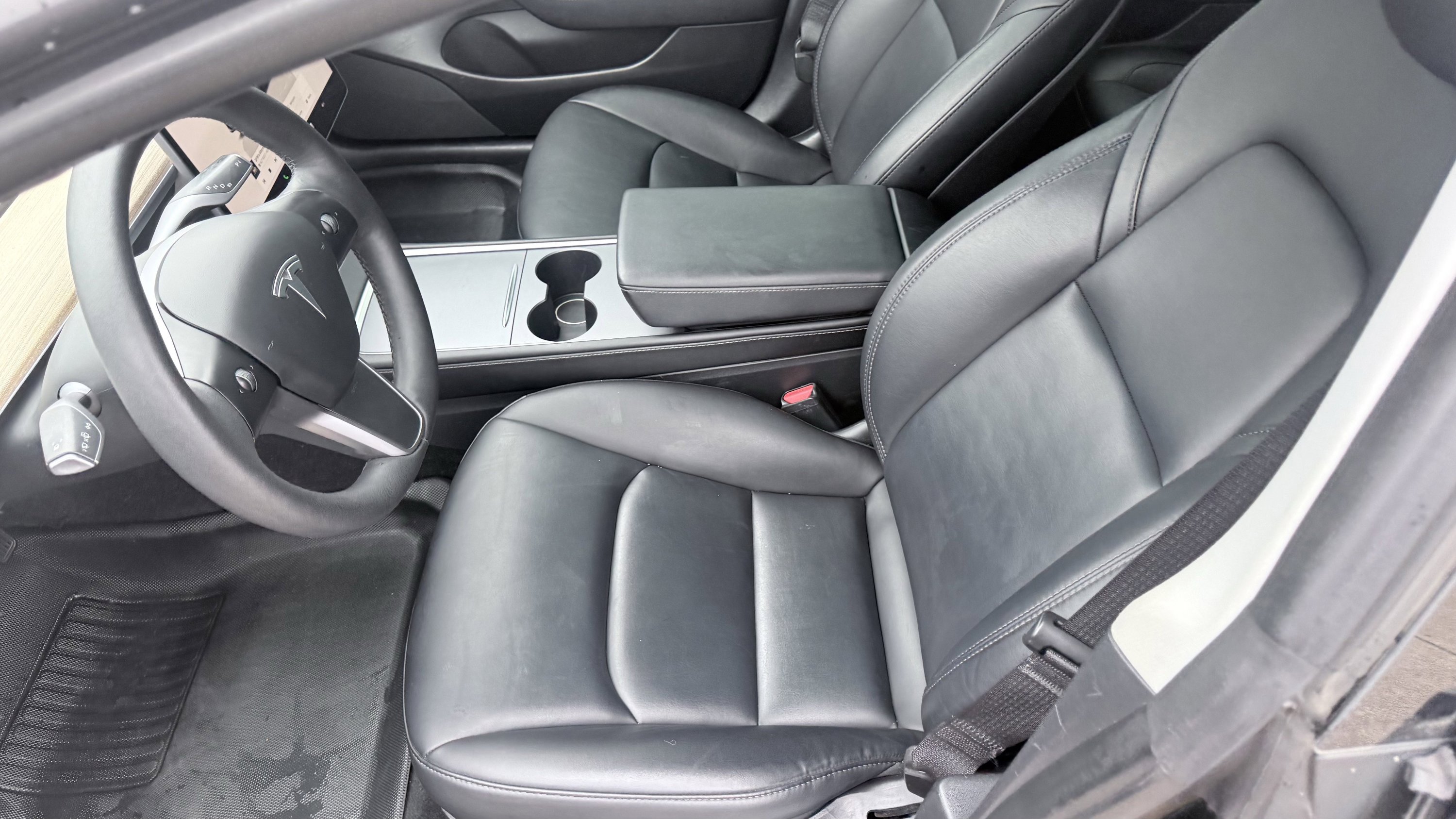 Used 2022 Tesla Model 3 image 27