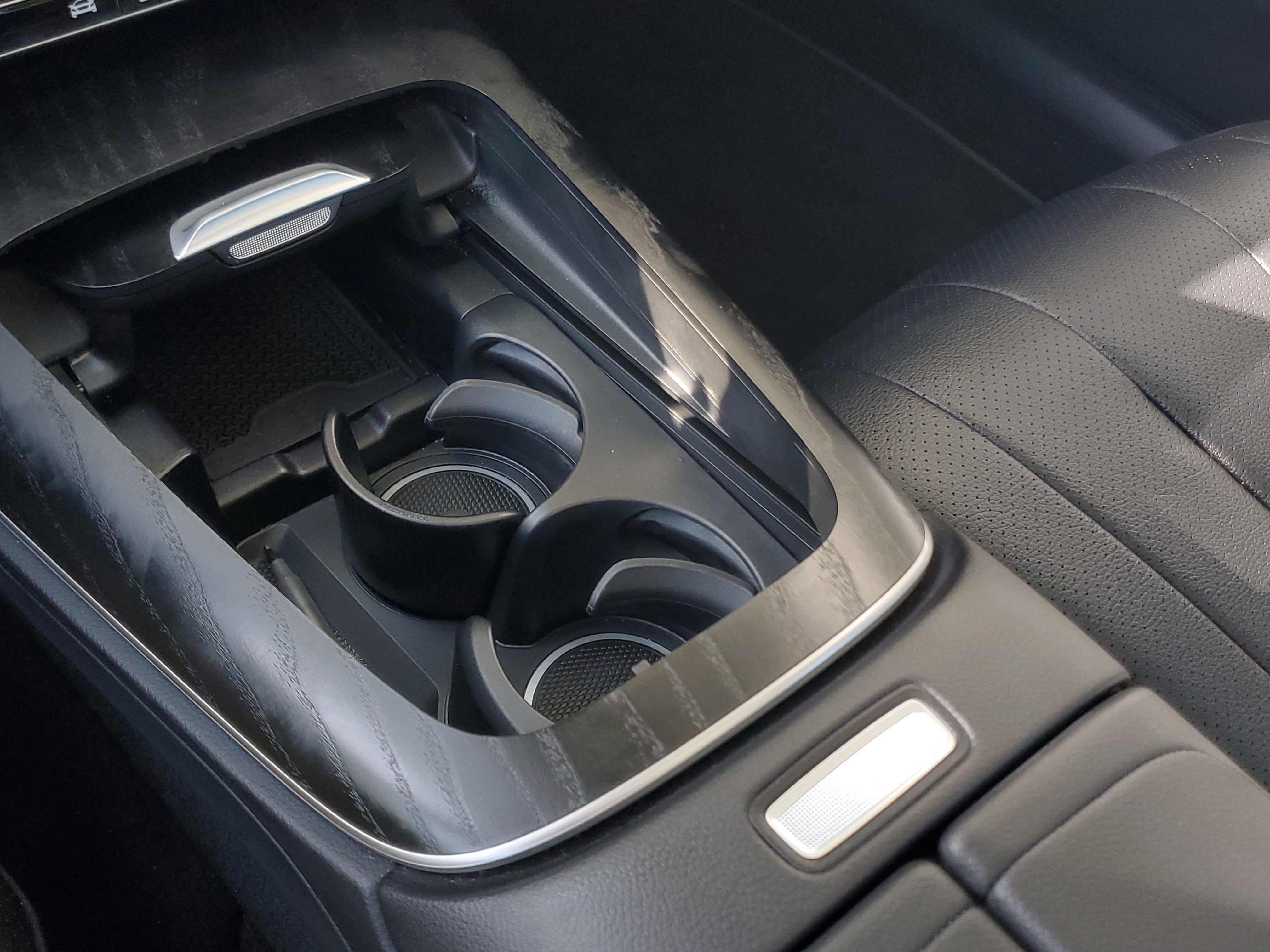 Used 2025 Mercedes-Benz E 350 Sedan image 24