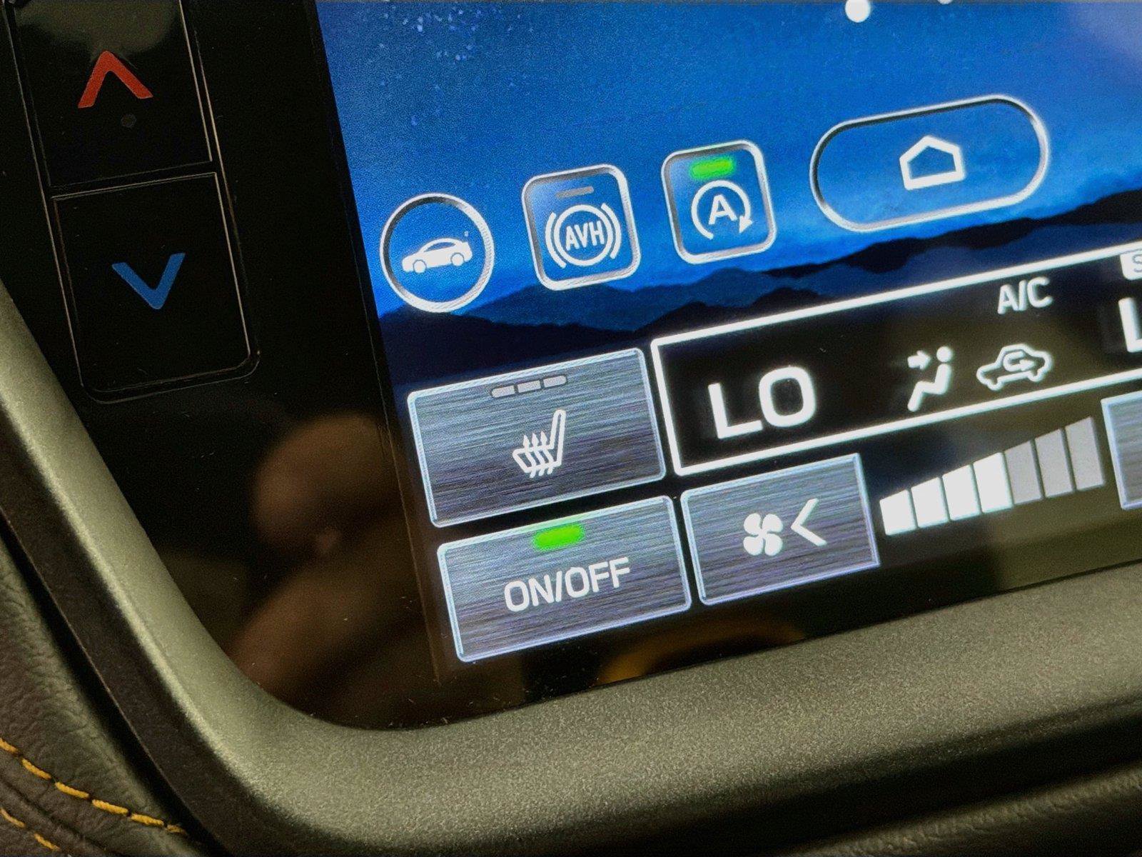 Used 2025 Subaru Outback Wilderness AWD/4WD image 25