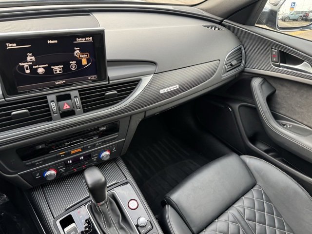 Used 2016 Audi S6 Prestige w/ Prestige Package image 28