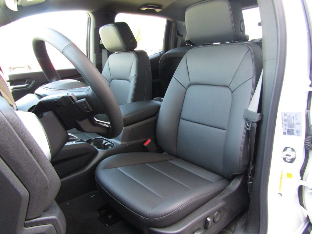 New 2026 Chevrolet Colorado LT w/ LT Convenience Package AWD/4WD image 21