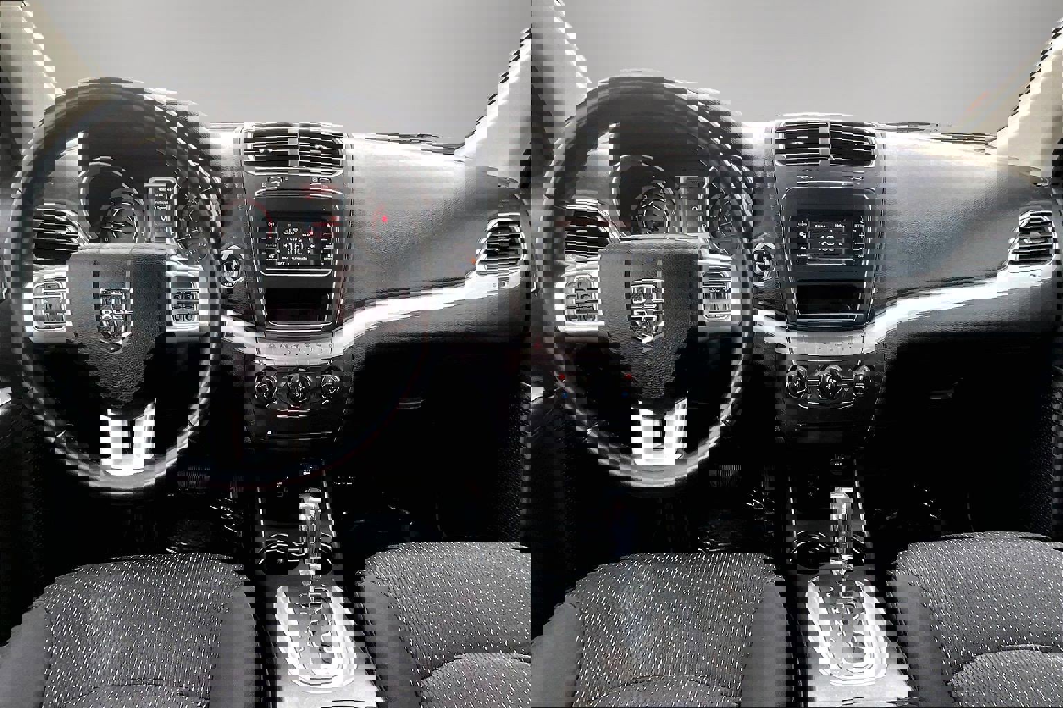 Used 2018 Dodge Journey SXT w/ Connectivity Group image 7