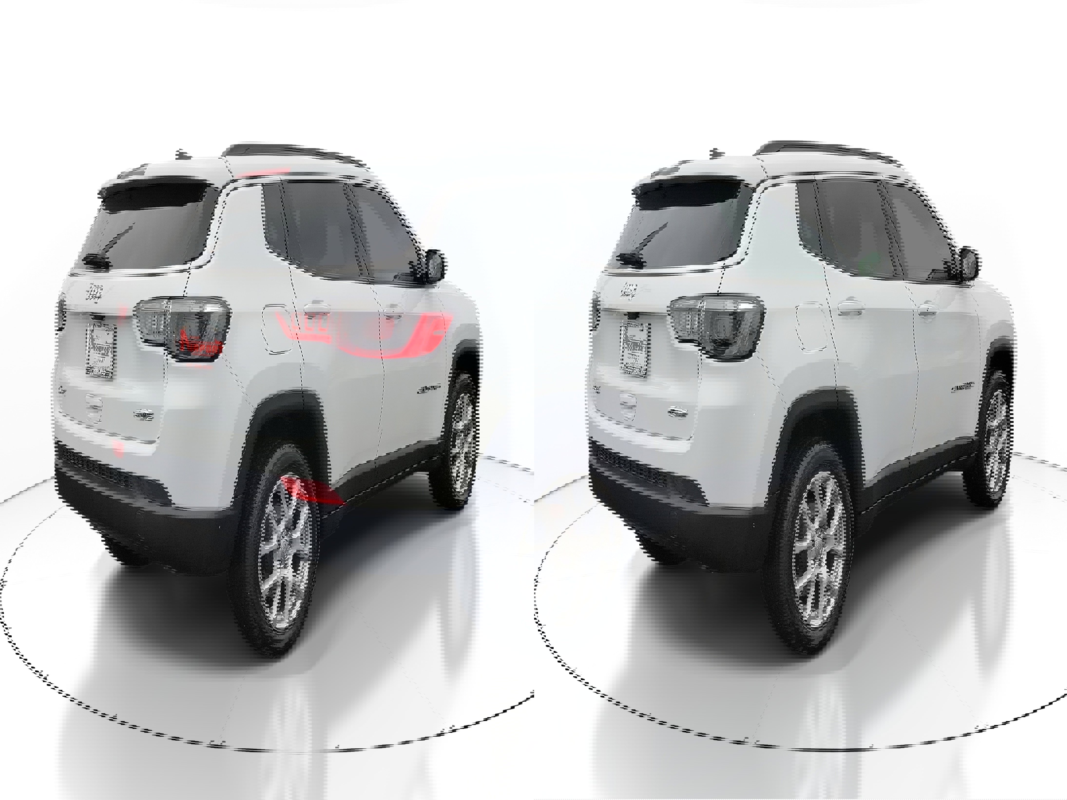 Used 2023 Jeep Compass Latitude image 4