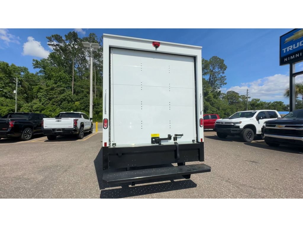 New 2025 Chevrolet Express 3500 w/ Power Convenience Package image 4