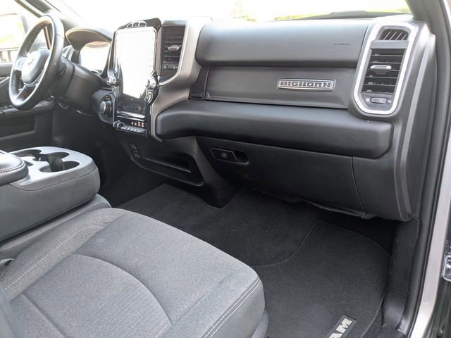 Used 2024 RAM 2500 Big Horn w/ Sport Appearance Package AWD/4WD image 6