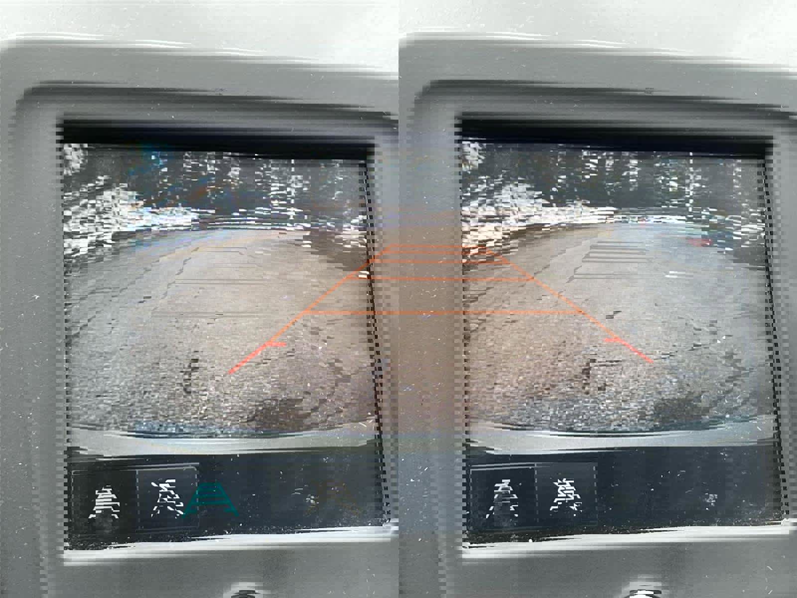 Used 2017 Chevrolet Malibu LT image 14