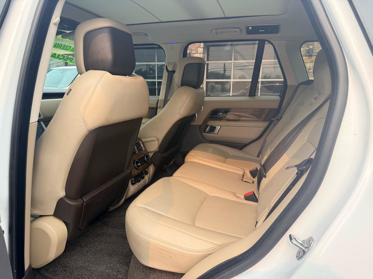 Used 2019 Land Rover Range Rover HSE AWD/4WD image 11