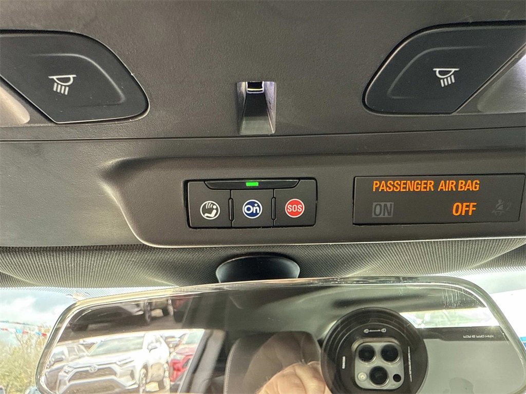 Used 2021 Chevrolet Camaro LT image 21