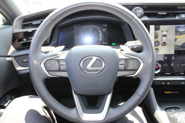 Certified 2023 Lexus RZ 450e Premium w/ Technology Package AWD/4WD image 16