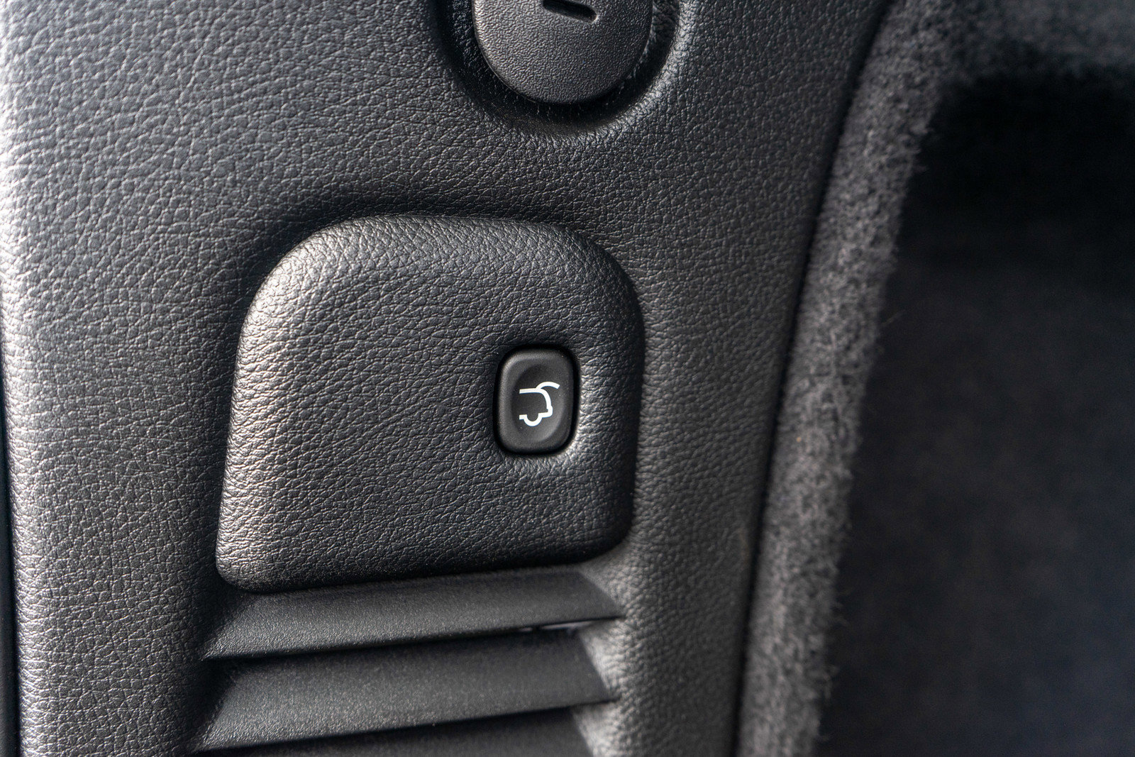 Used 2024 Dodge Durango R/T AWD/4WD image 10