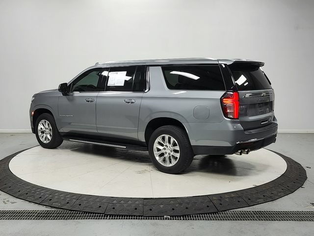 Used 2023 Chevrolet Suburban Premier AWD/4WD image 6