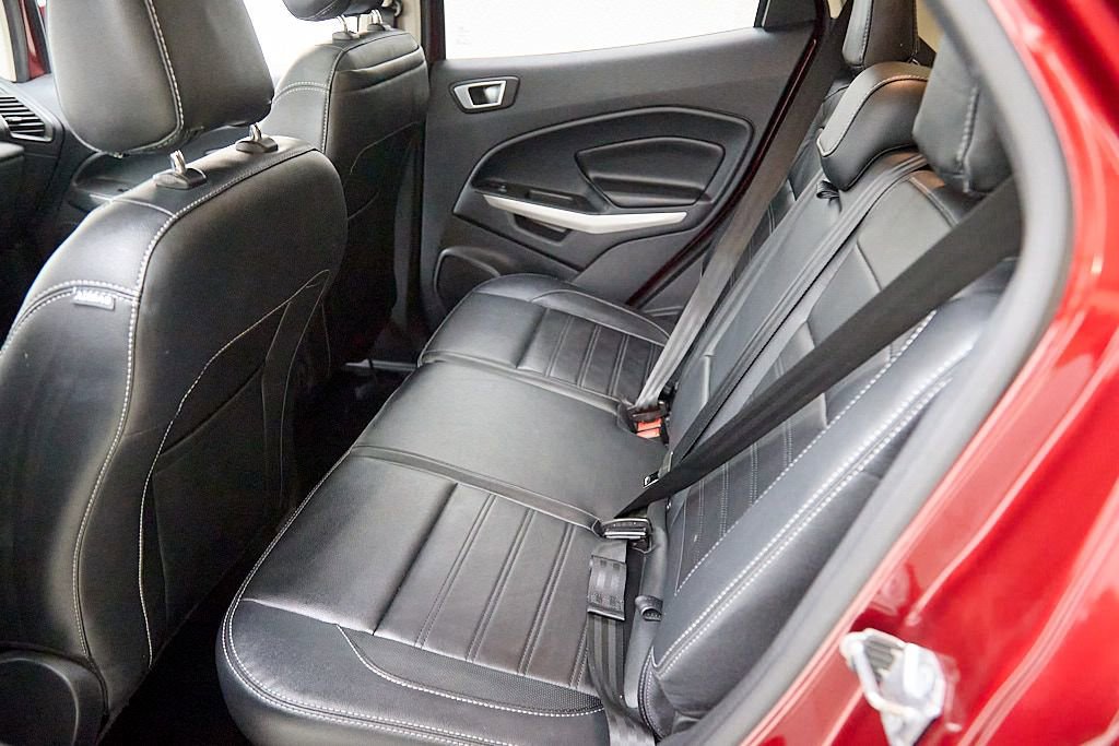 Used 2018 Ford EcoSport Titanium w/ Titanium Cold Weather Package image 21