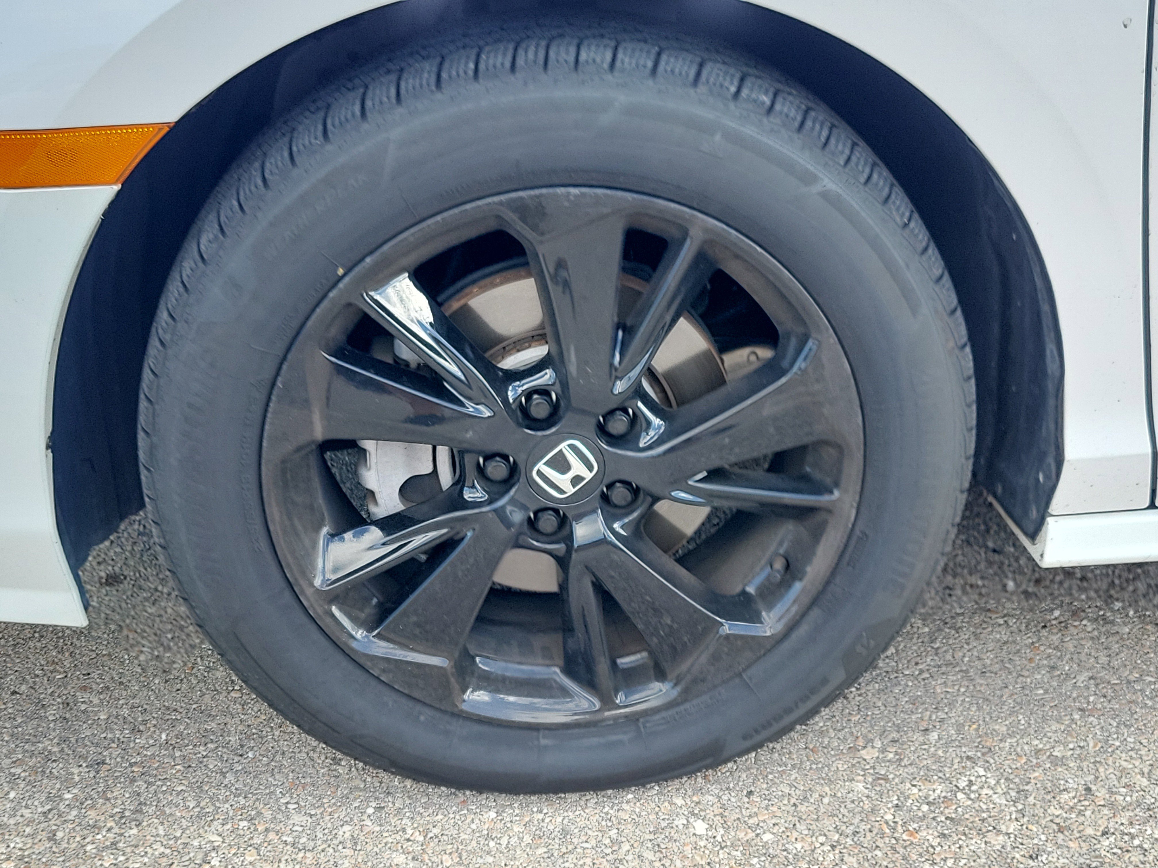 Certified 2024 Honda Odyssey Sport image 8