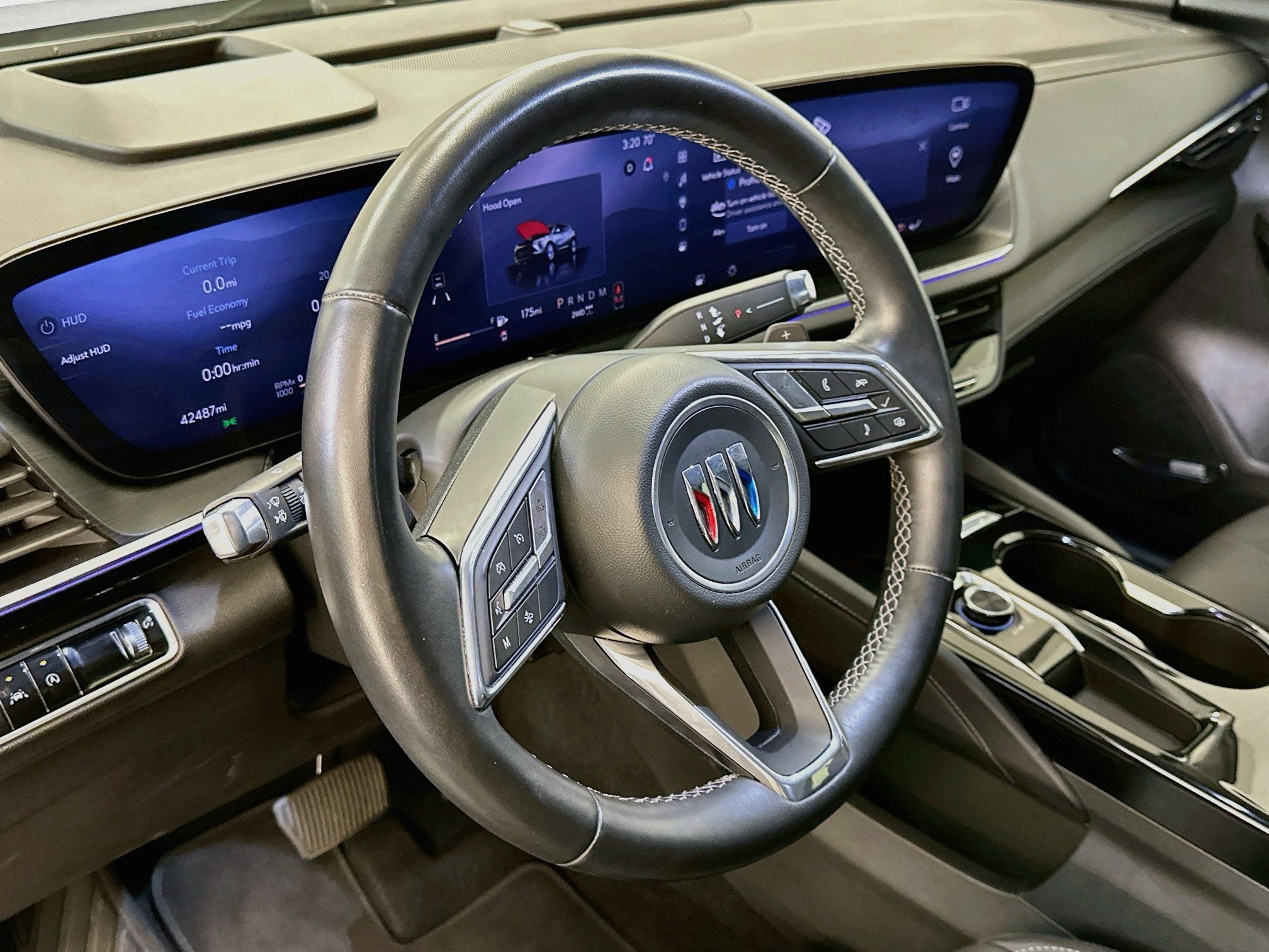 Used 2024 Buick Envision Preferred AWD/4WD image 18