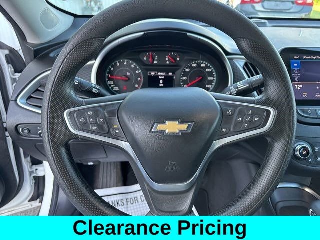 Used 2023 Chevrolet Malibu LT image 16