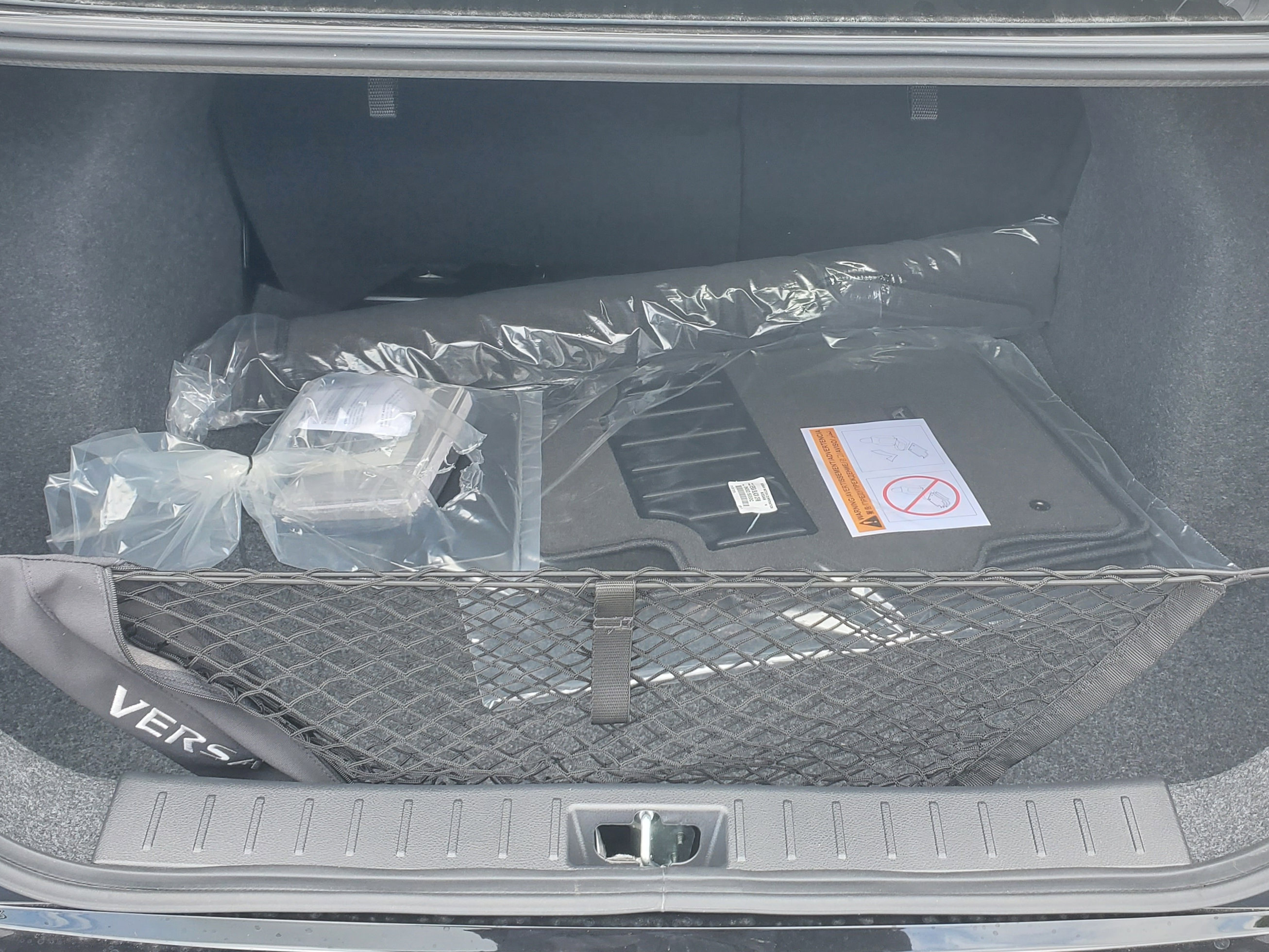 New 2025 Nissan Versa SV w/ Trunk Package image 14