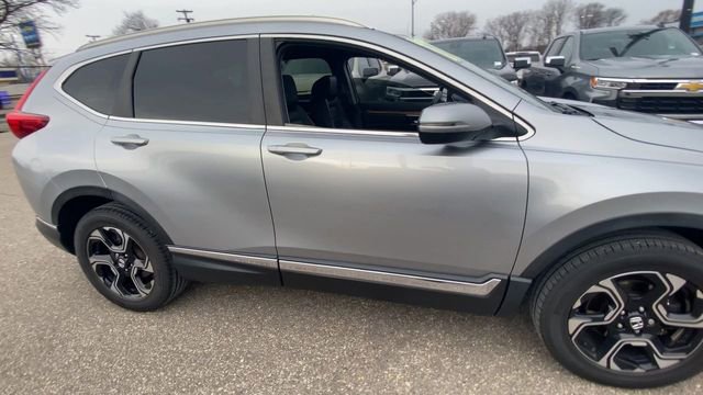 Used 2017 Honda CR-V Touring image 3