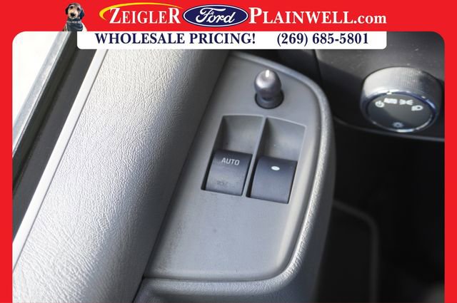 Used 2022 Chevrolet Express 2500 Work Van image 21
