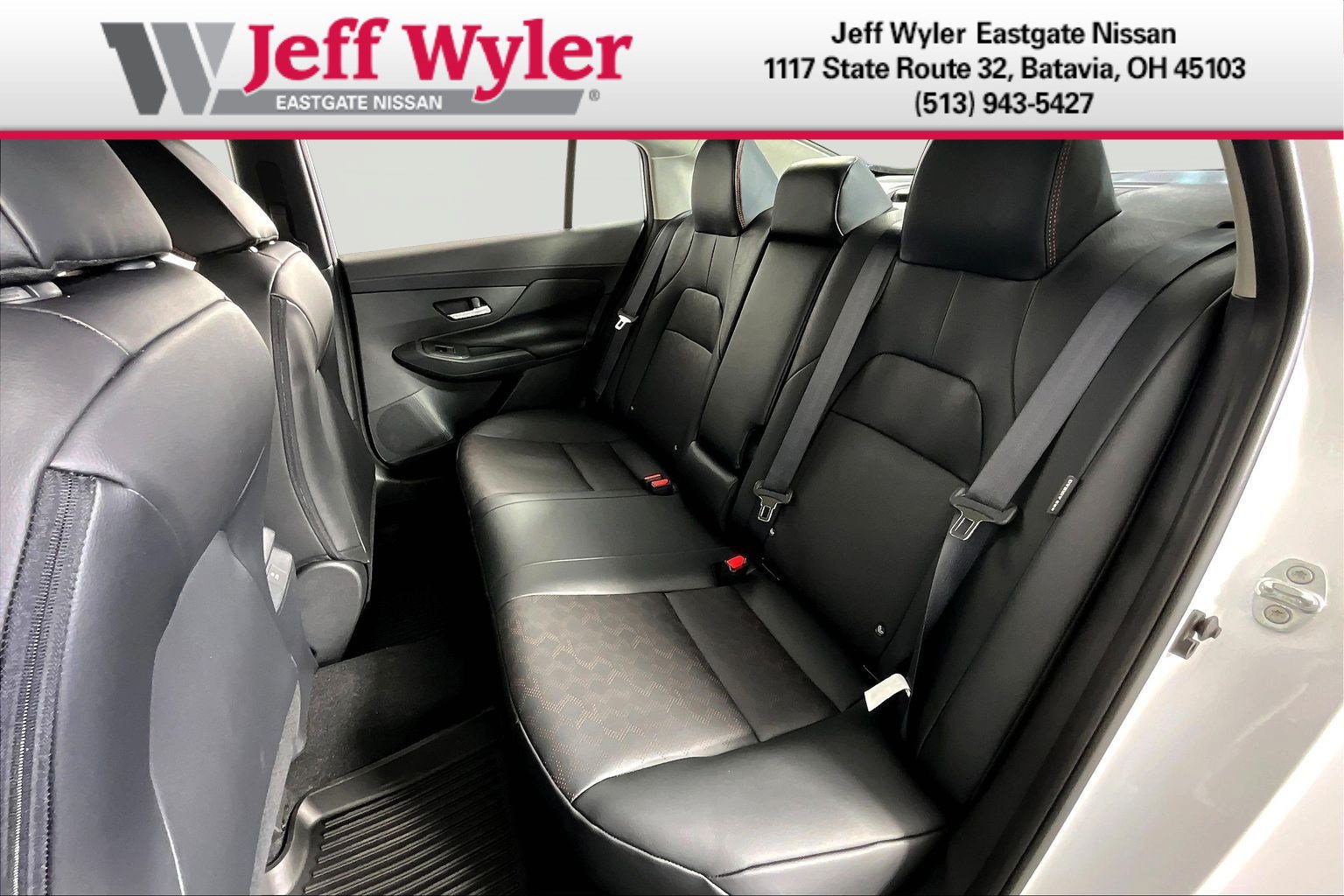 New 2026 Nissan Sentra SR w/ SR Premium Package FWD image 18