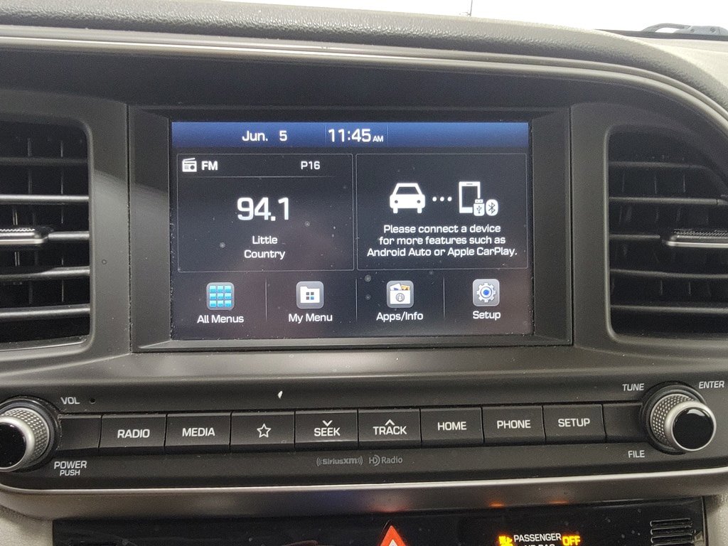Used 2020 Hyundai Elantra SEL FWD image 19