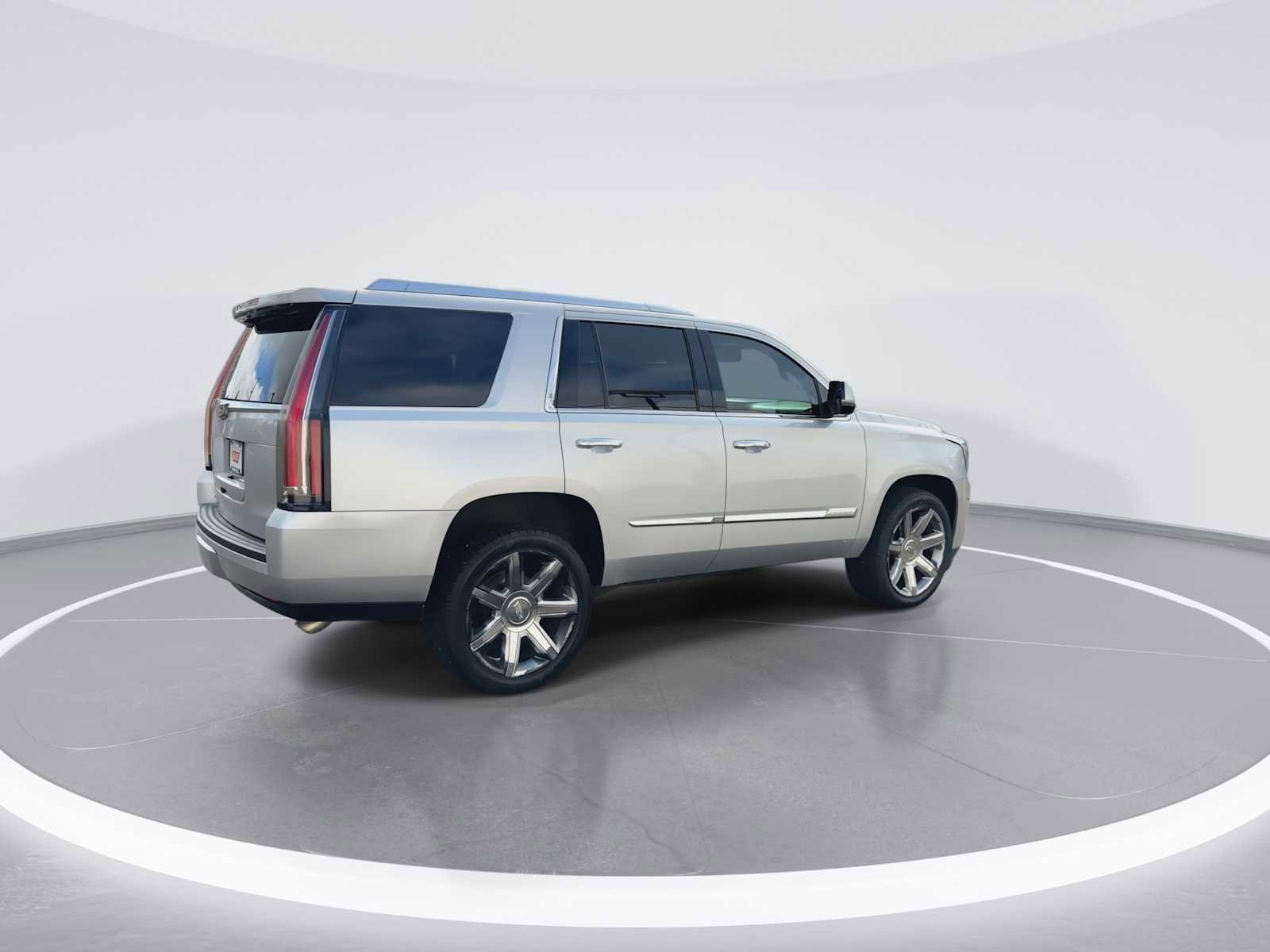 Used 2016 Cadillac Escalade Luxury AWD/4WD image 8