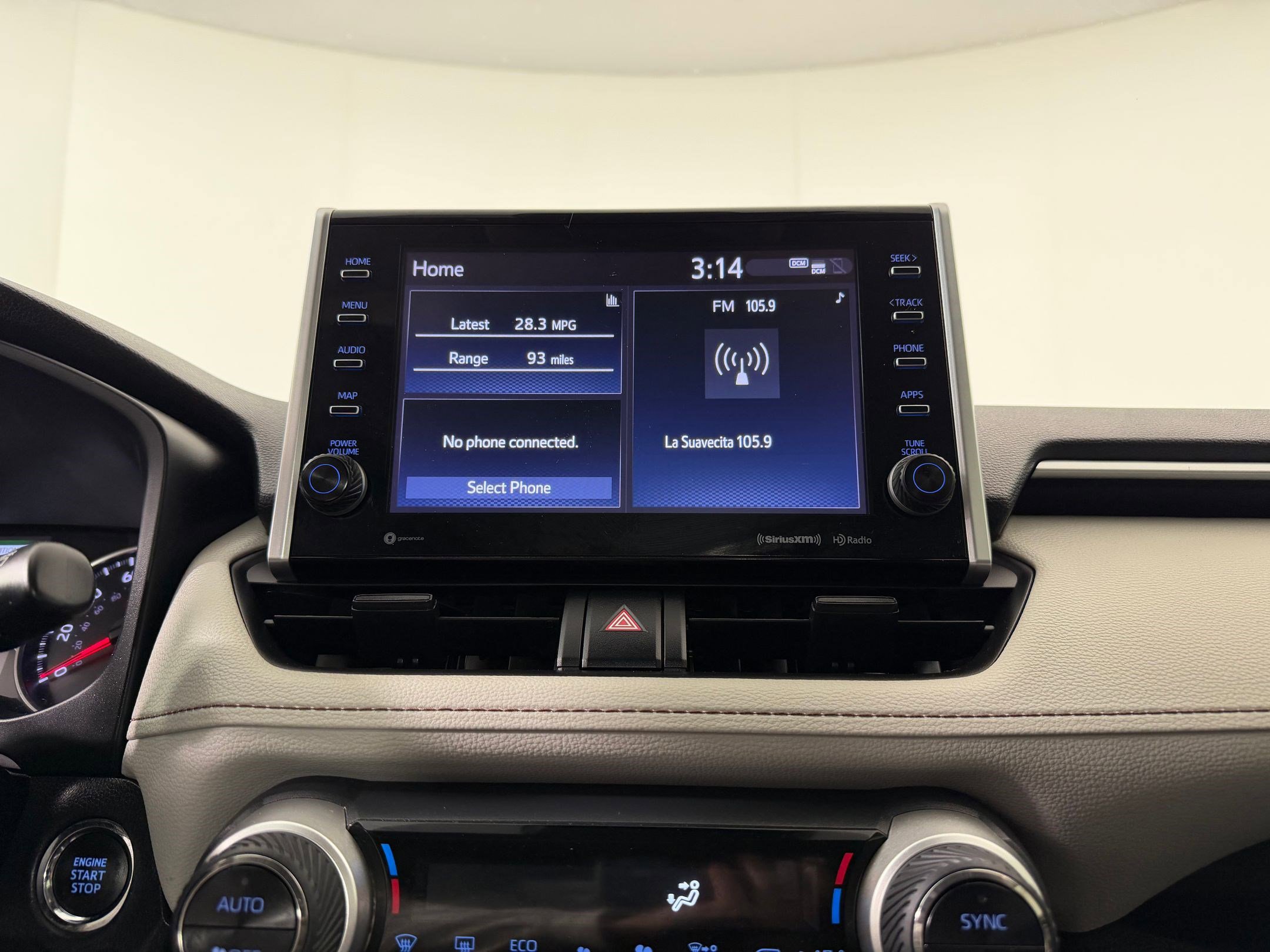 Used 2022 Toyota RAV4 XLE w/ Convenience Package AWD/4WD image 21