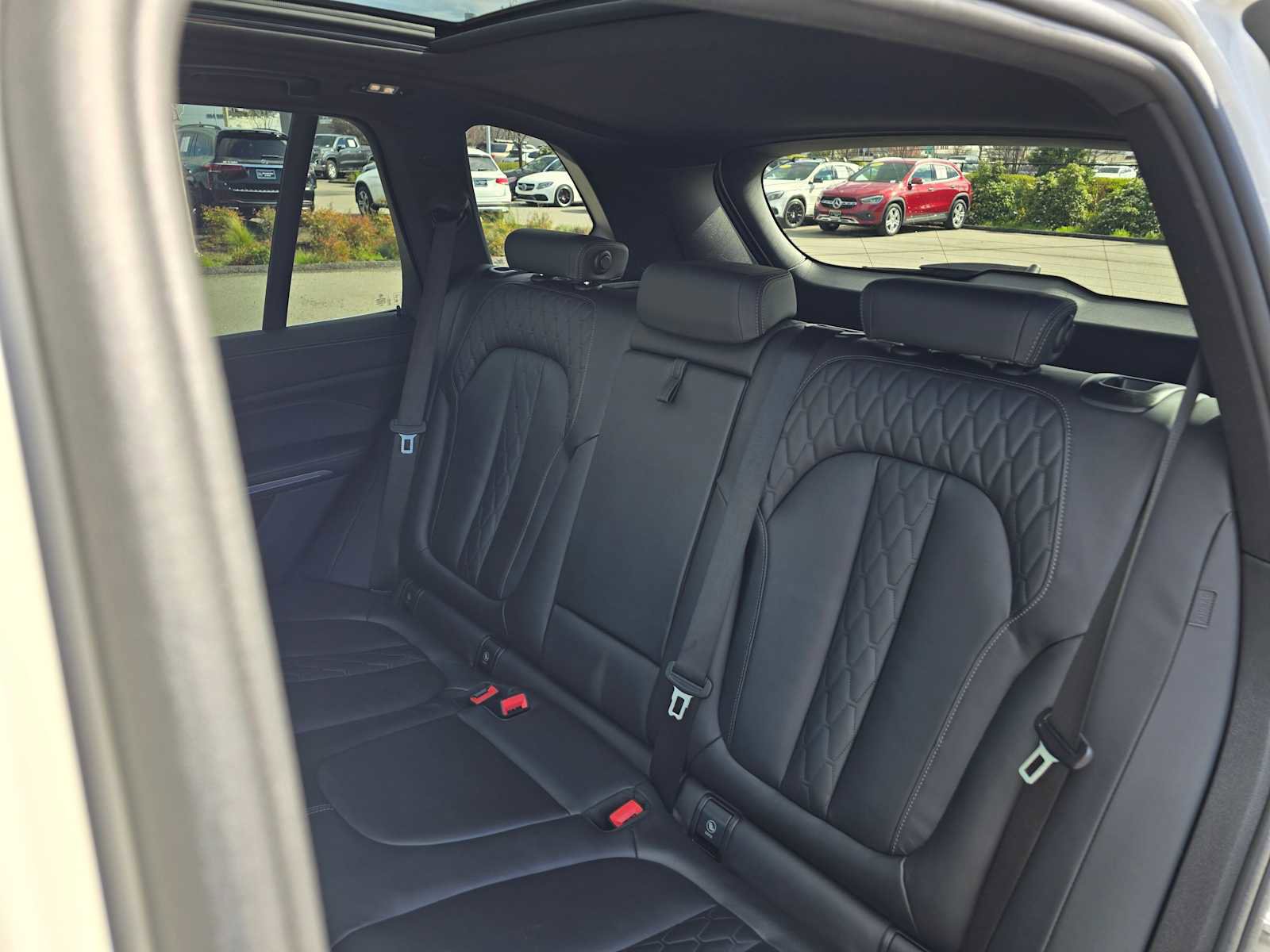 Used 2025 BMW X5 xDrive50e image 19