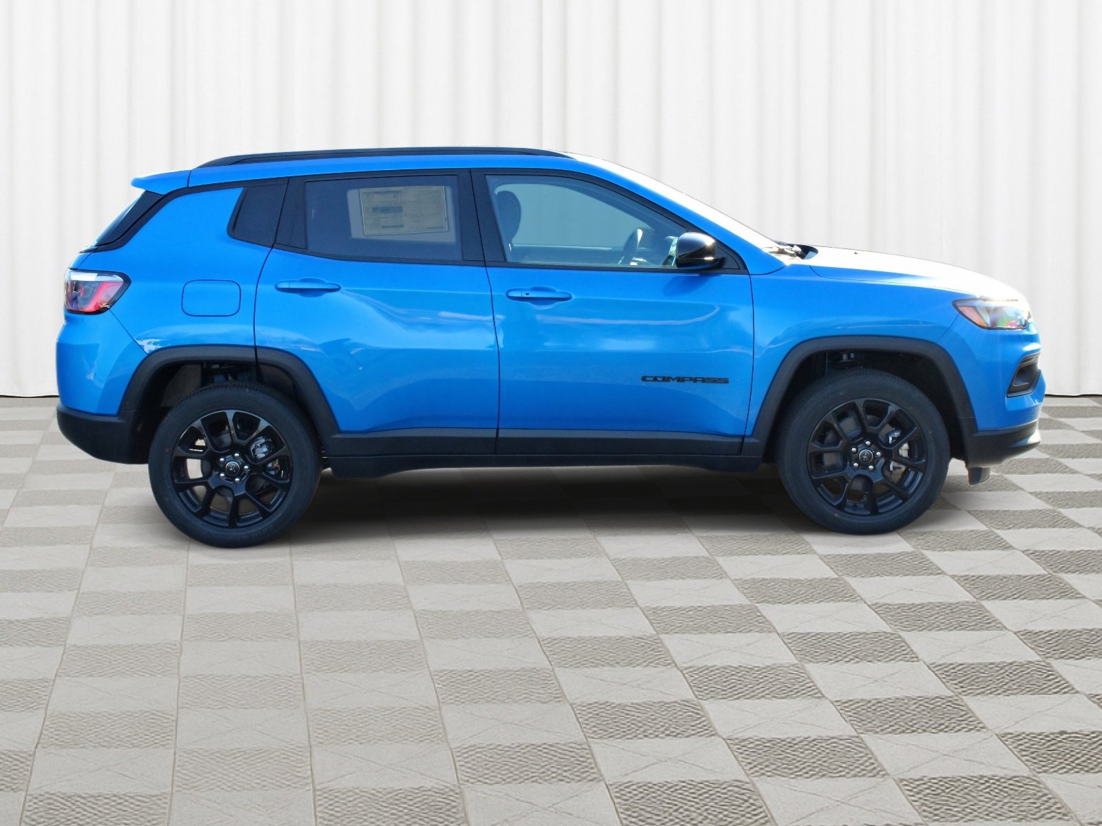 New 2026 Jeep Compass Latitude image 28