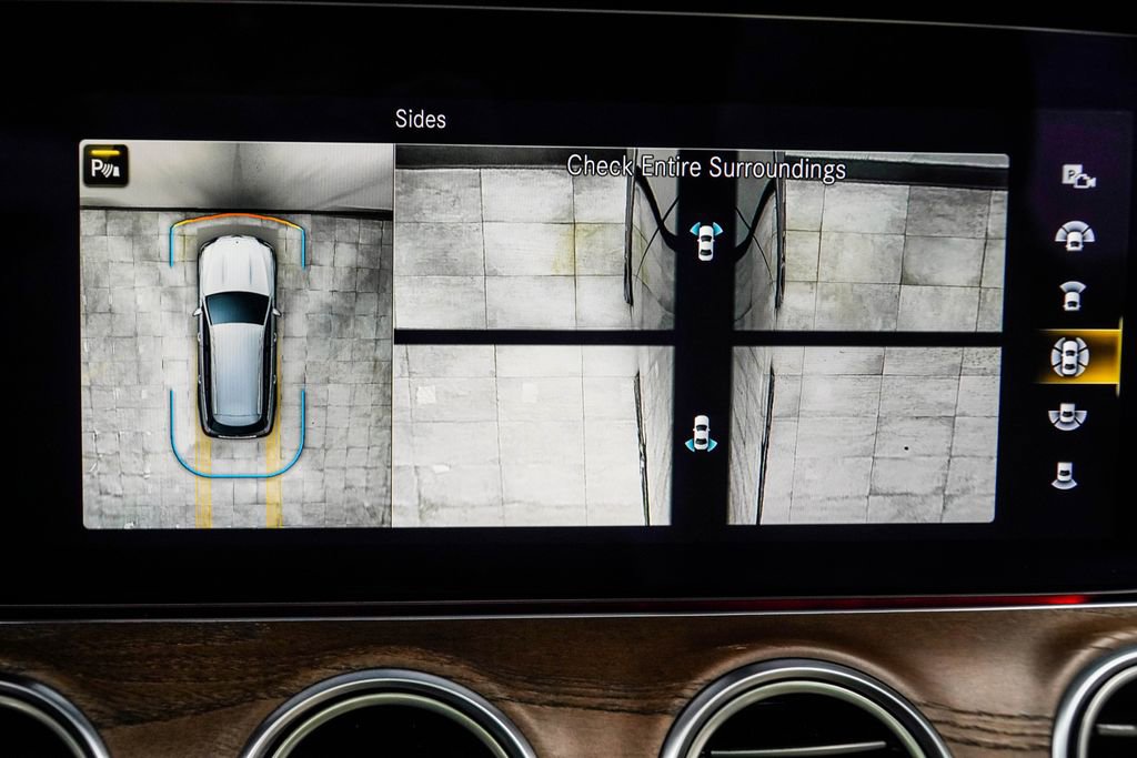 Used 2022 Mercedes-Benz E 450 4MATIC All-Terrain Wagon w/ Driver Assistance Package image 24