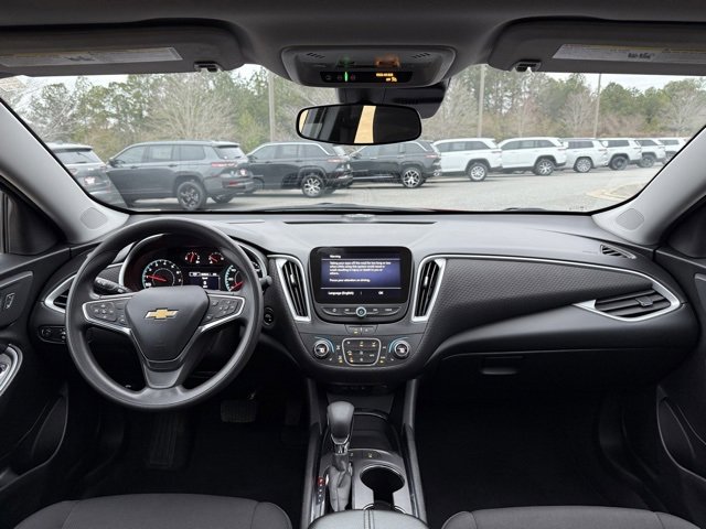 Used 2024 Chevrolet Malibu LT image 17