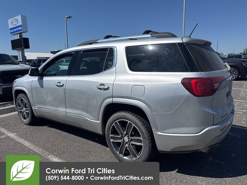 Used 2018 GMC Acadia Denali w/ Technology Package AWD/4WD image 8