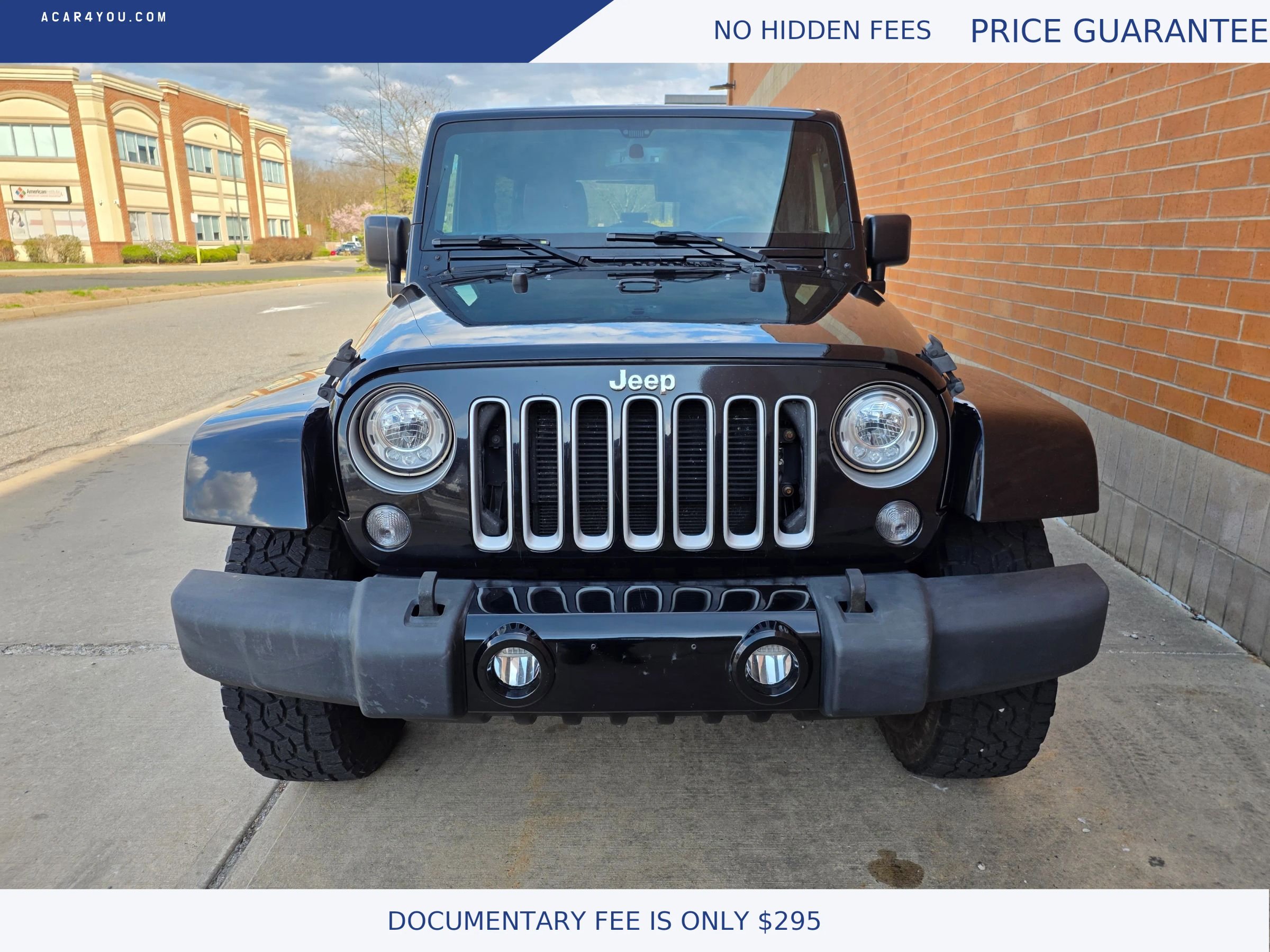 Used 2017 Jeep Wrangler Unlimited Sahara w/ Dual Top Group AWD/4WD image 35