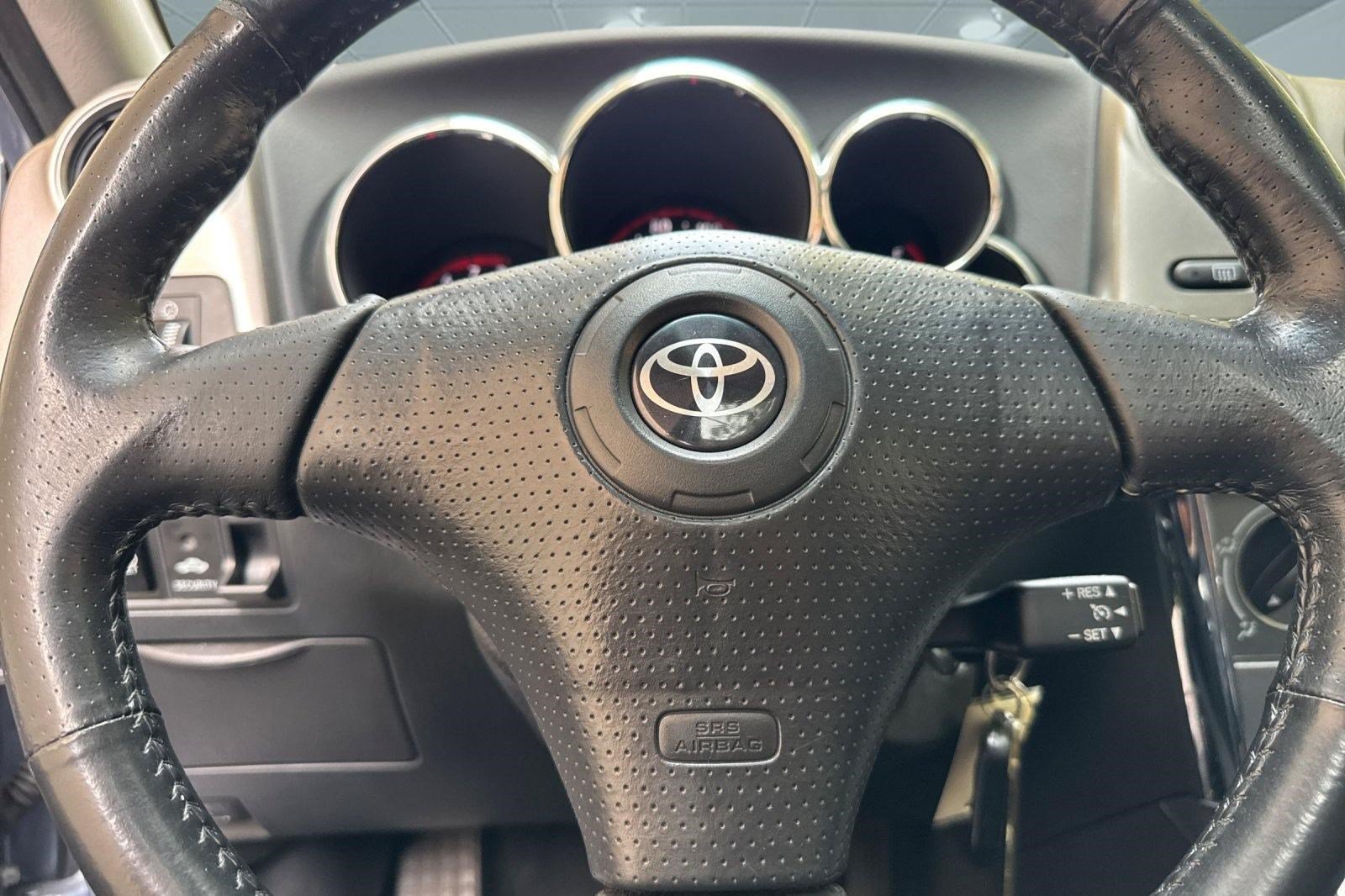 Used 2008 Toyota Matrix XR FWD image 10
