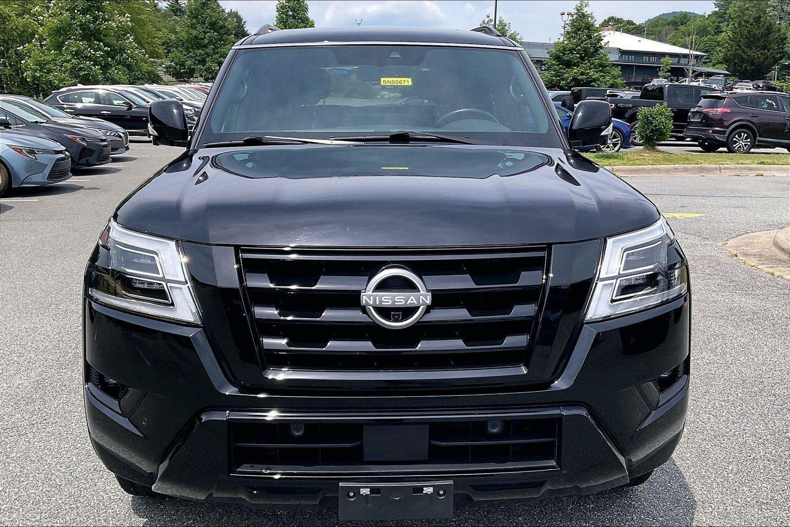 Certified 2023 Nissan Armada SL w/ Midnight Edition Package AWD/4WD image 10