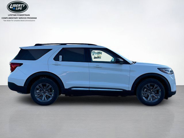 New 2026 Ford Explorer Active w/ Active Comfort Package AWD/4WD image 2
