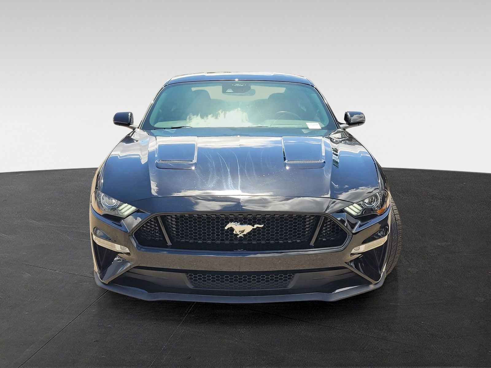 Used 2022 Ford Mustang GT w/ Equipment Group 301A RWD image 2