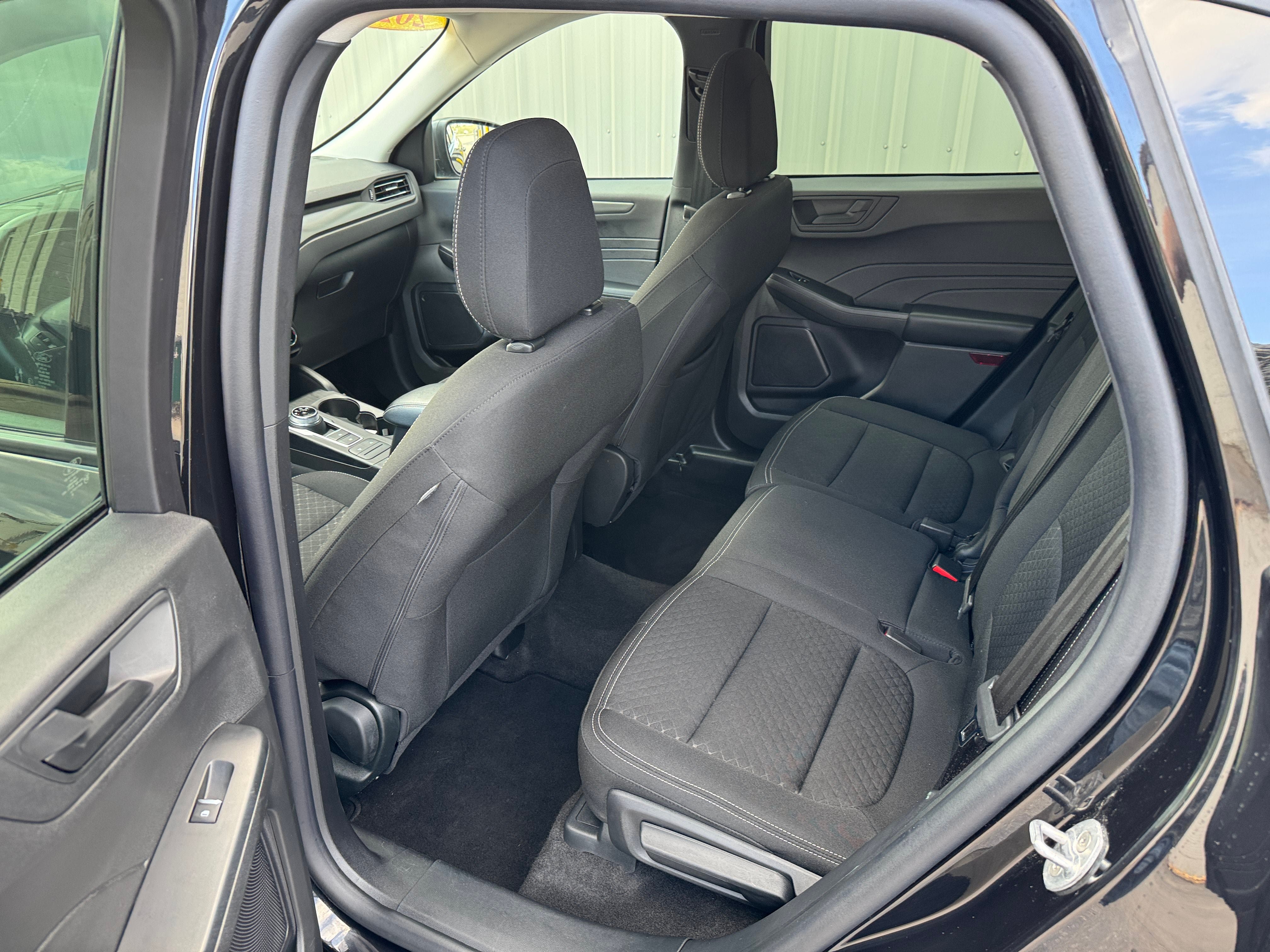 Used 2025 Ford Escape Active AWD/4WD image 26