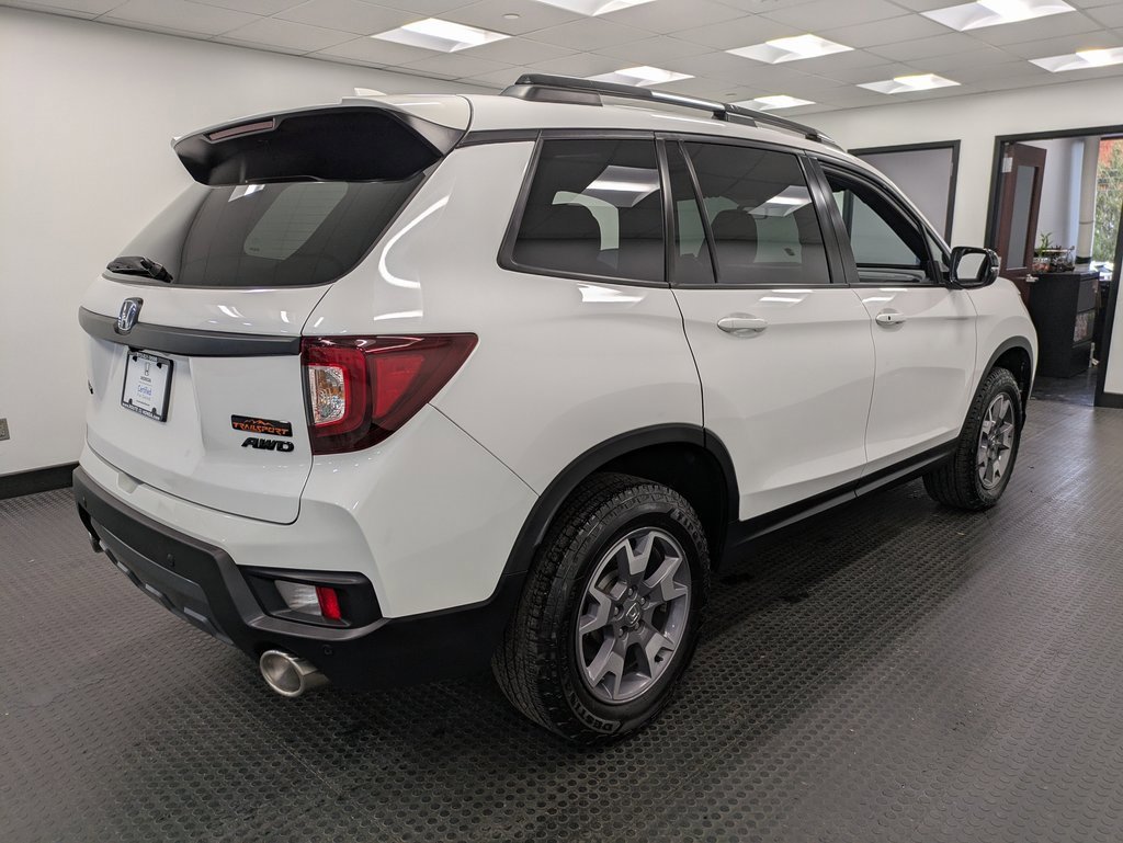 Certified 2022 Honda Passport TrailSport image 4