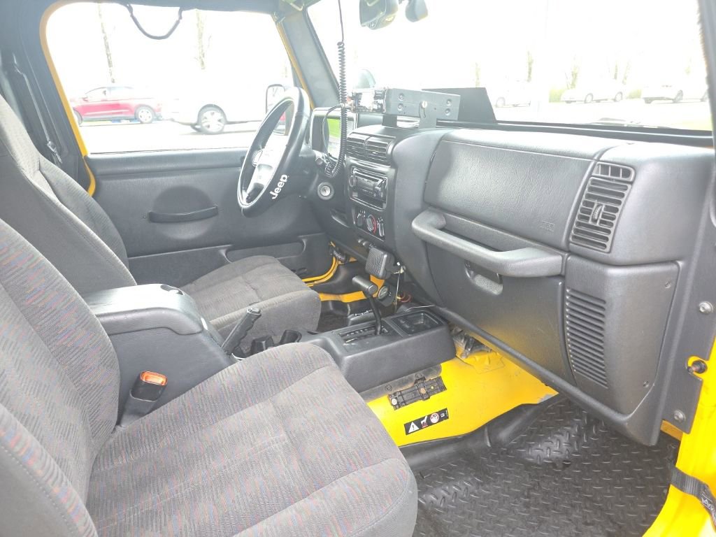 Used 2004 Jeep Wrangler Rubicon image 7
