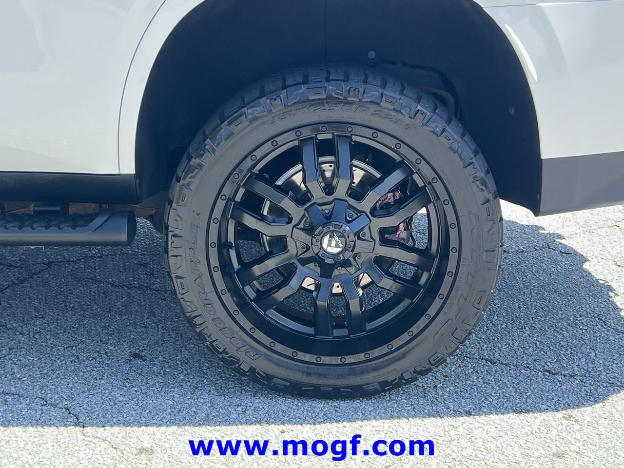 Used 2022 Chevrolet Tahoe RST w/ Sport Performance Package AWD/4WD image 34