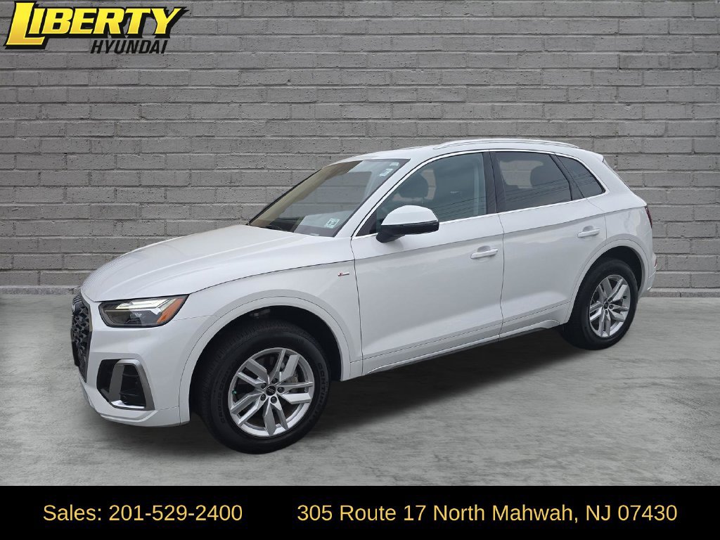 Used 2024 Audi Q5 2.0T Premium w/ Convenience Package