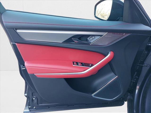 New 2026 Jaguar F-PACE R-Dynamic S image 23