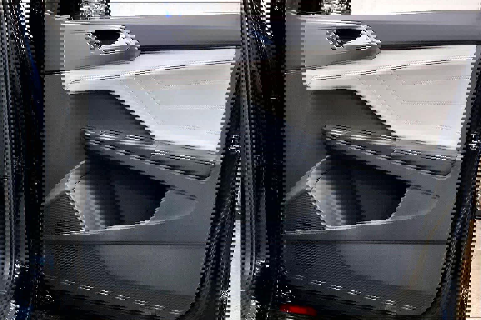 New 2026 Volkswagen Taos SEL image 30